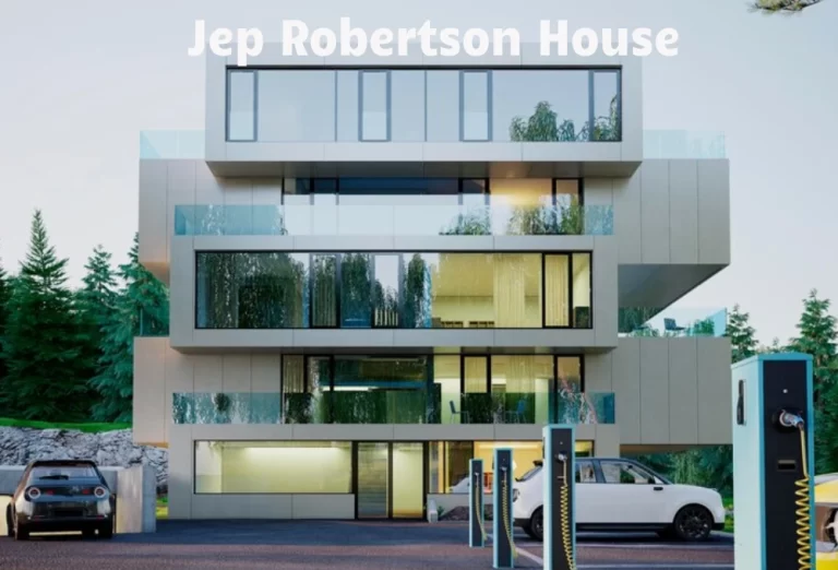 Jep Robertson House in West Monroe, Louisiana, showcasing its Arcadian style, shiplap ceilings, and lakeside location.